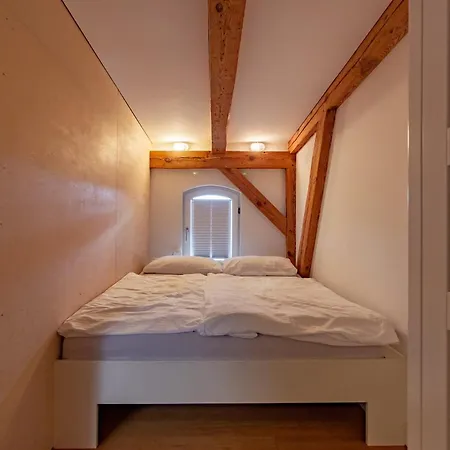 Lotsenhaus Apartamento Barhoft